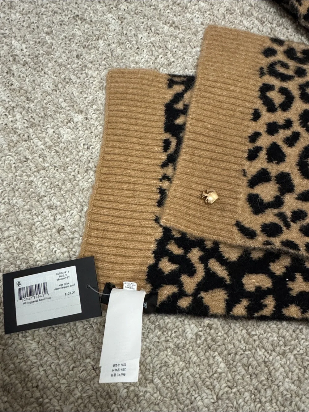 BNWT Kate Spade Leopard Print Knit Beanie and Scarf Set - Picture 6 of 9